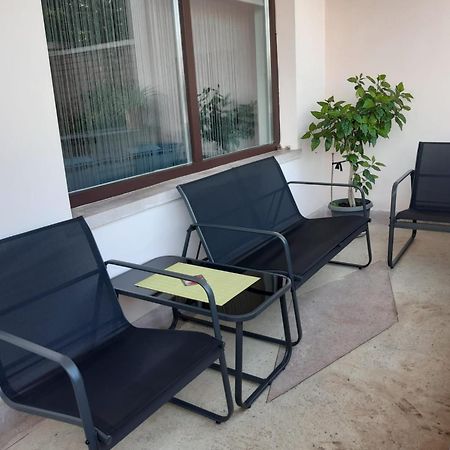 Ten'S Apartment - Spatios Si Linistit Cluj-Napoca Esterno foto